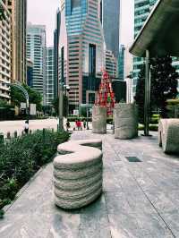 Art in Motion at Raffles Place 🎨🚶‍♂️