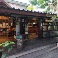 🌿☕ Poom Cafe’ อ่างทอง