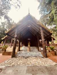 วัดเขาบรรจบ วัดกลางป่า สงบใจกลางธรรมชาติ 