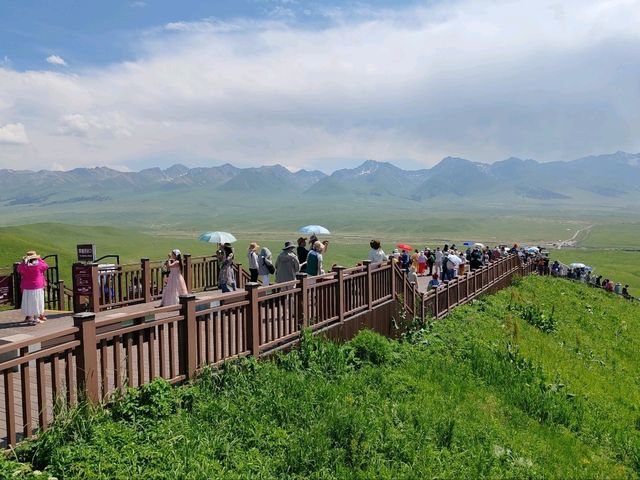 Nalati Sky Grassland: A Hiking Paradise