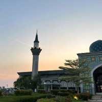 Tranquility in Transit: Masjid Sultan Abdul Samad KLIA