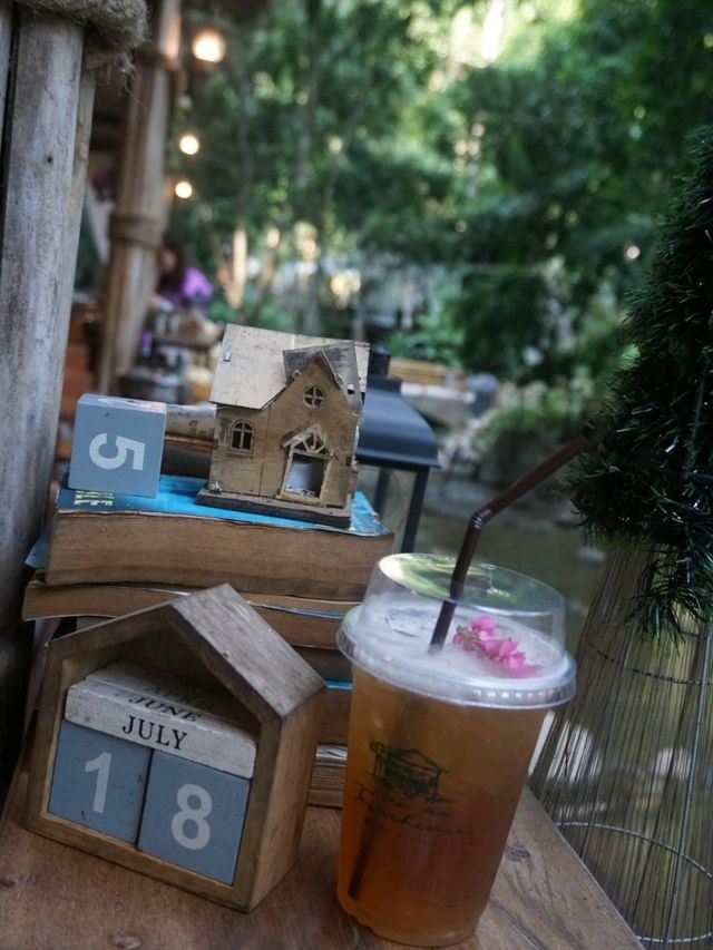 📍บ้านธารชีวี (Baan Tarnchevee) @เชียงดาว