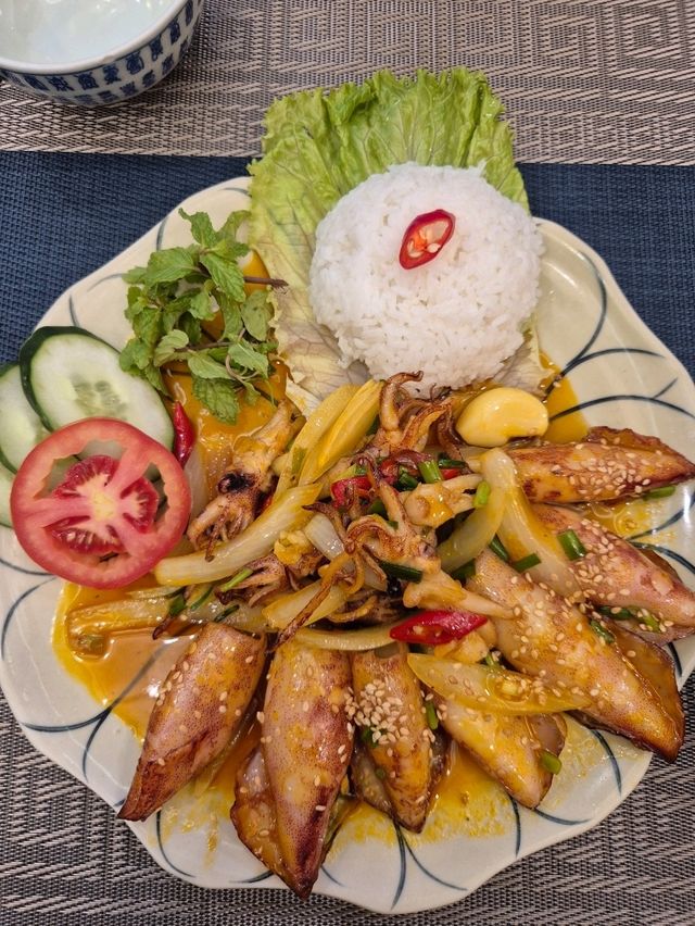 호이안 올드타운 맛집은 여기 QQ레스토랑