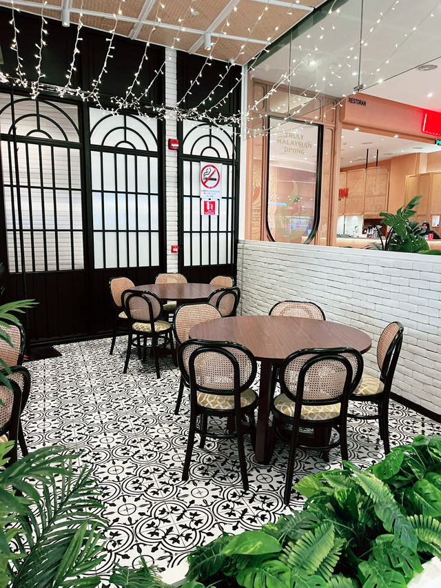 Cafe Colombo – Taste of Sri Lankan Colonial Flavors