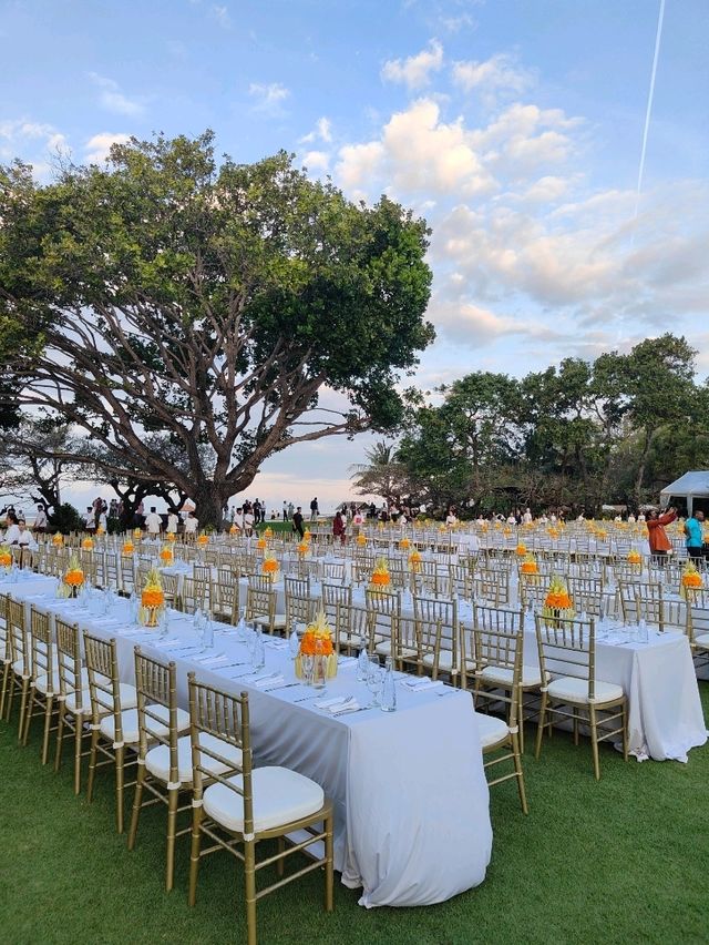 A Sunset Feast by the Sea — Grand International Dining at Taman Bhagawan