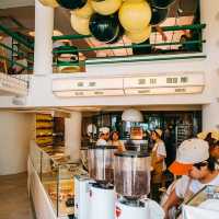 Fade Away Café บางแสน — คาเฟ่ 4 ชั้นสุดครีเอท วิวที่
