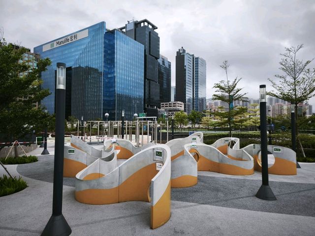 新式大型多用途公共公園 新式大型多用途公共公園