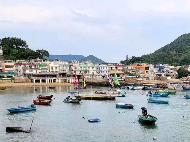 Relaxing Coastal Adventure on Lamma Island