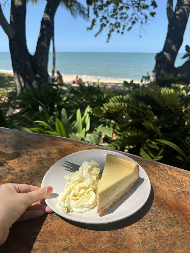ケアンズ🇦🇺 景色が最高の海沿いカフェ🥑☀️