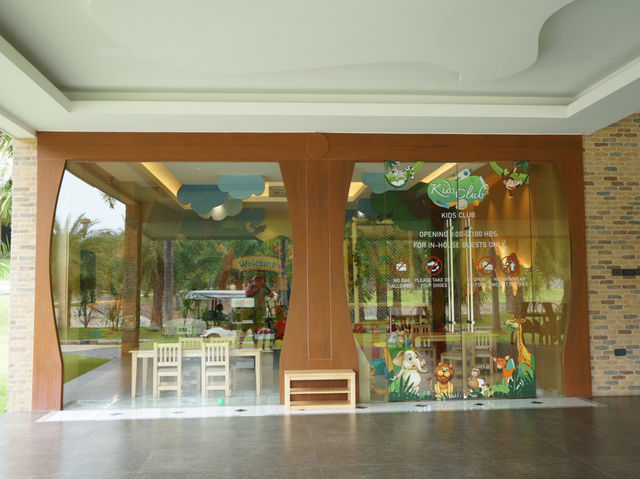 พาครอบครัวเที่ยวสวนน้ำเล่นคิดส์คลับที่แก่งกระจาน พาครอบครัวเที่ยวสวนน้ำเล่นคิดส์คลับที่แก่งกระจาน