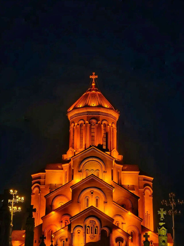 ⛪ Holy Trinity Cathedral (Sameba) – The Heart of Georgian Faith