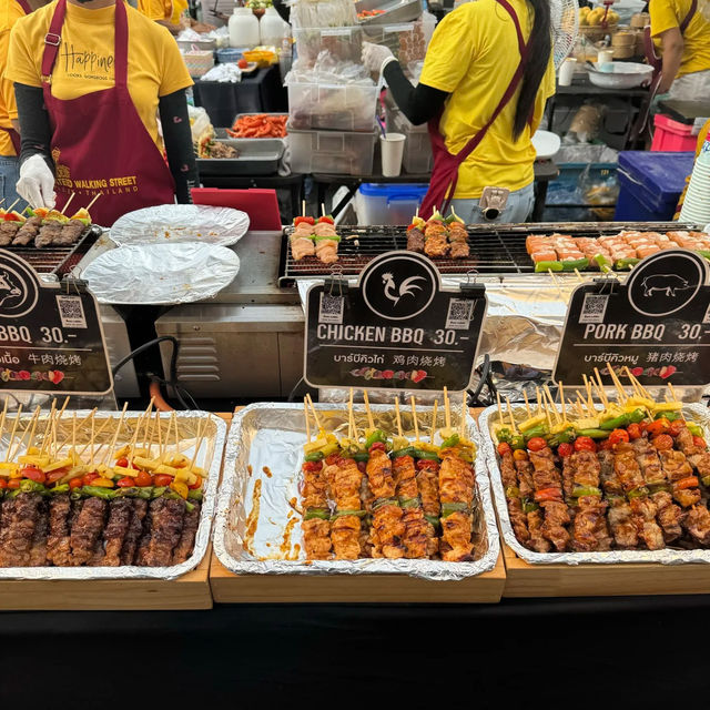 Phuket Old Town Foodie Frenzy: Eat Your Way Through the Best Local Gems! 😋🌴 Phuket Old Town Foodie Frenzy: Eat Your Way Through the Best Local Gems! 😋🌴