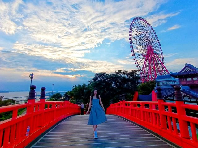 Sunset in Sun Wheel