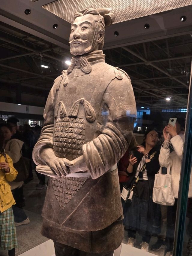 Traveling back in time to the Qin Dynasty Traveling back in time to the Qin Dynasty