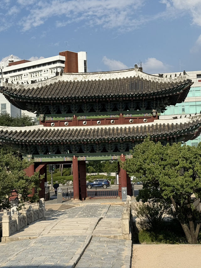Changgyeonggung Palace — where Seoul feels different 🤍