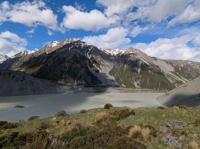 A Majestic Encounter with New Zealand’s Highest Peak A Majestic Encounter with New Zealand’s Highest Peak
