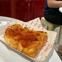 อาเว้ง, ขนมปังนมสดทำใหม่ หอม นุ่ม ละมุน