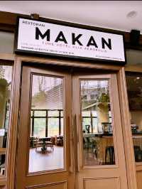 Tune Hotel KLIA Aeropolis: The Go-To Transit Stay in Sepang 🚀✨