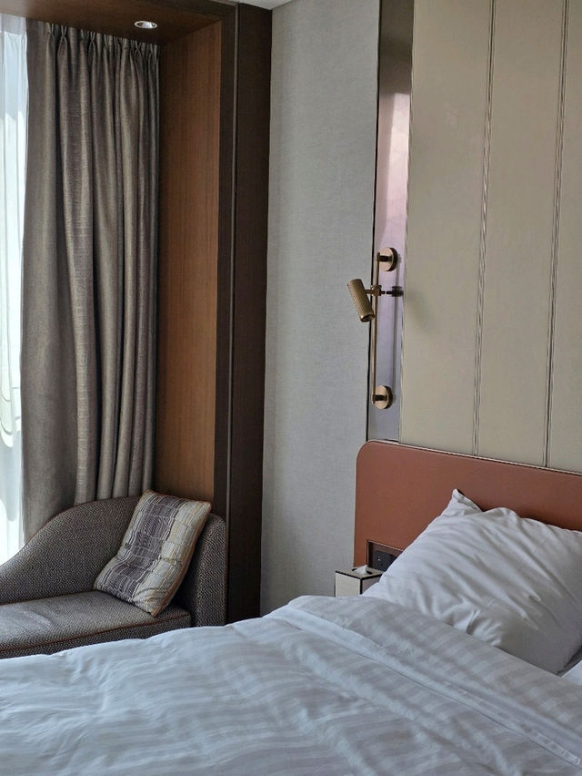 Один из самых доступных 5* отелей Гонконга