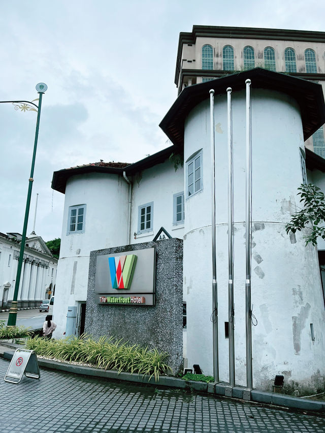 A Stay by History at The Waterfront Hotel Kuching A Stay by History at The Waterfront Hotel Kuching