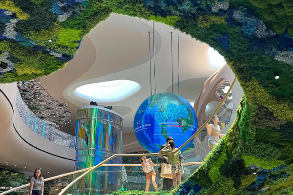 バンコクで必見の屋内クリエイティブ展示会🎨 | Trip.com バンコク