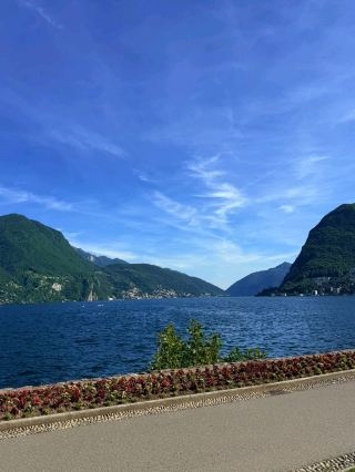 湖畔度假天堂 Parco Ciani & Villa