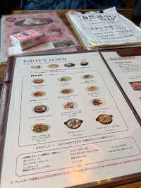 體驗札幌人氣網紅cafe☕️🍽️EDW🍵