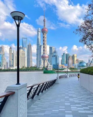 🌃 Shanghai — A City of Lights, Dreams & Endless Motion 🇨🇳✨