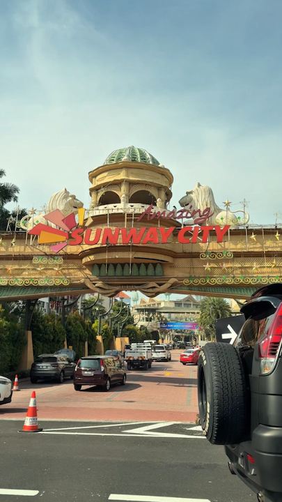 A fun-filled family day at Sunway Lagoon! 🎢💦