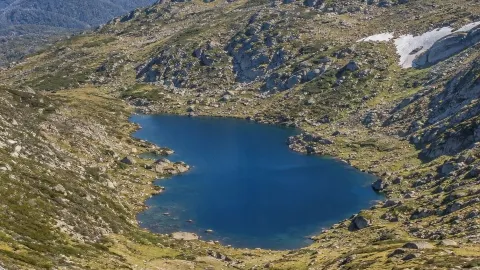 Dãy núi Alps của Úc 🏔️🌿 Dãy núi Alps hùng vĩ của Úc: Một k — traveler post in Canberra