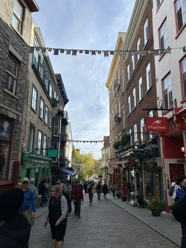 カナダ🇨🇦 秋のケベックでの街歩き🍁