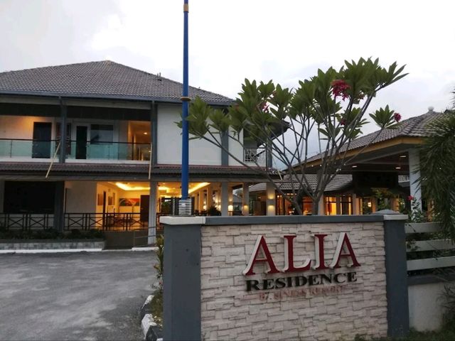 “Alia Residence Langkawi: Friendly Comfort by the Airport with Poolside Perks”