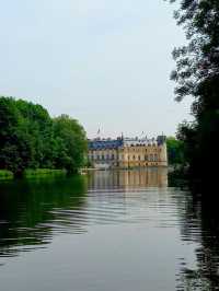 🏰✨ Château de Rambouillet: A Royal Retreat of Elegance and Nature ✨🏰    