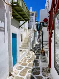 Mykonos: The Glamorous Jewel of the Aegean