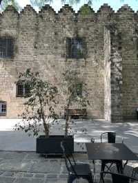 Barcelona｜ Nice coffee shop in the museum 