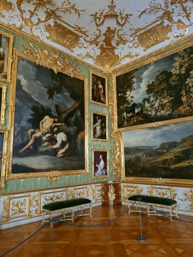 🏰 Nymphenburg Palace: Bavaria’s Hidden Royal Treasure