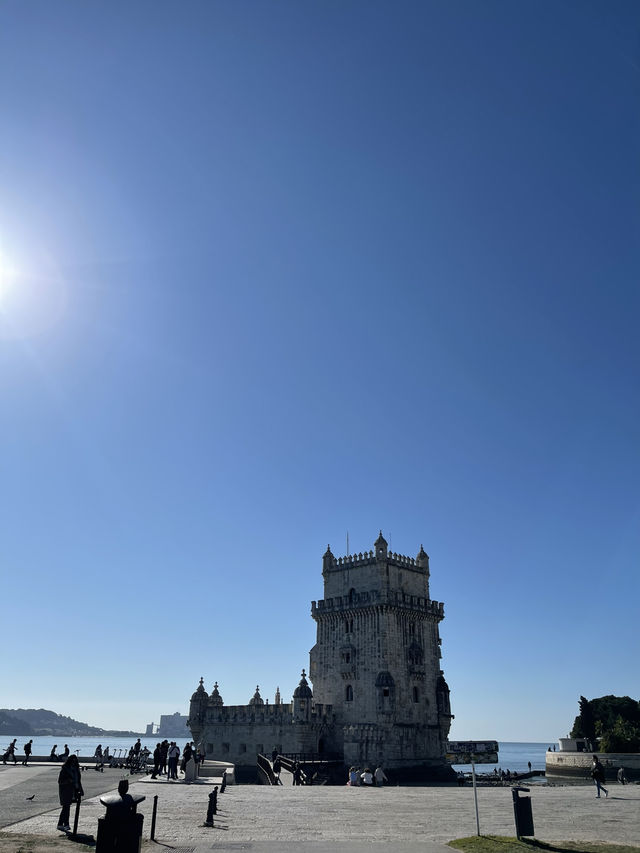 🌆 Lisbon: Hills, History & Vibrant Streets
