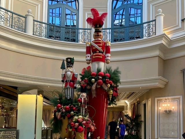 Bellagio’s Wonderland Blooms in Vegas Magic ✨ Bellagio’s Wonderland Blooms in Vegas Magic ✨