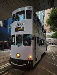 Гонконг: город, где будущее выросло из джунглей