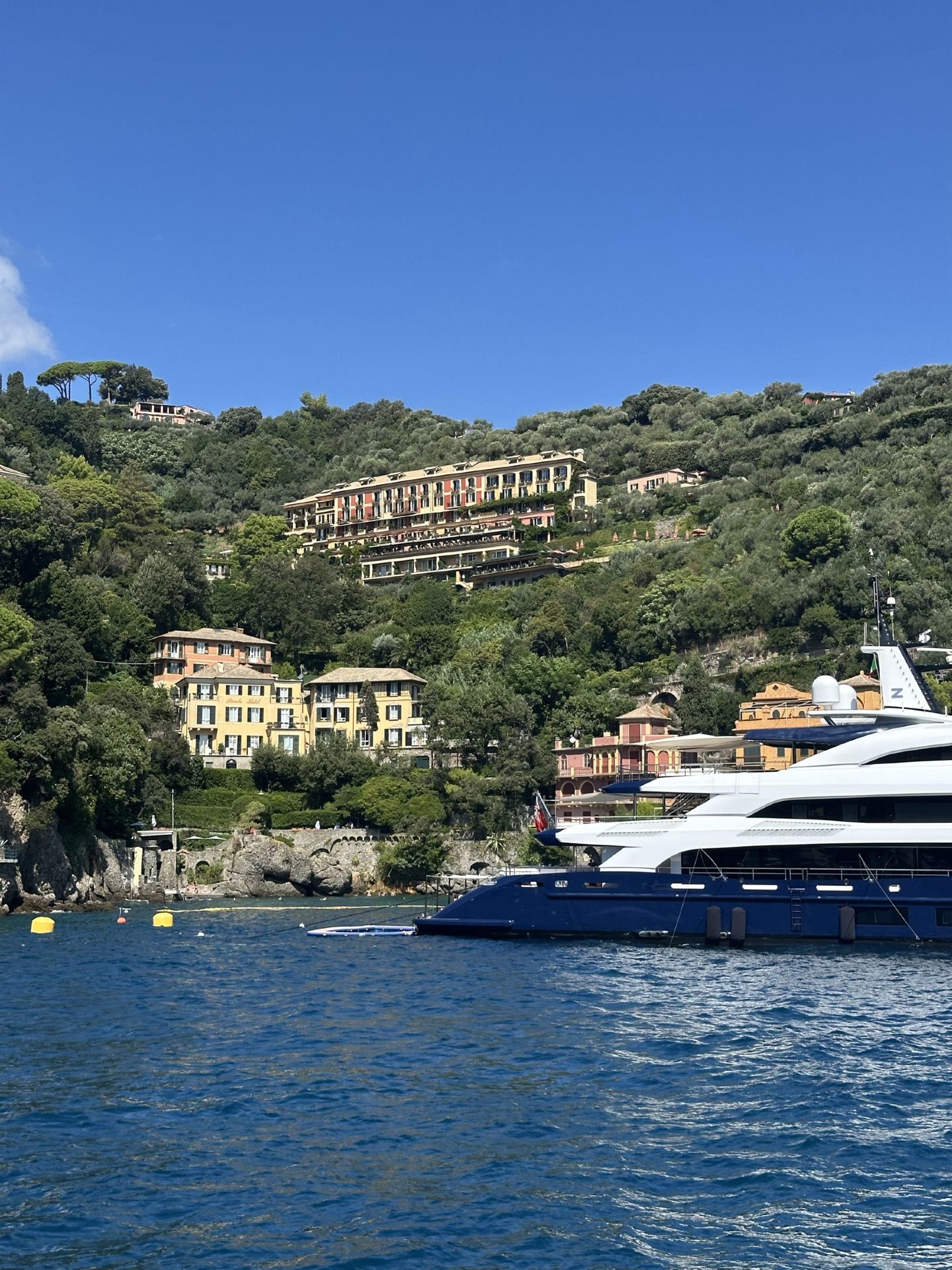 🇮🇹 ทริปเที่ยวชายฝั่งลิกูเรีย: จากคาโมกลีไปปอร์โตฟิโน ใน 1 วัน