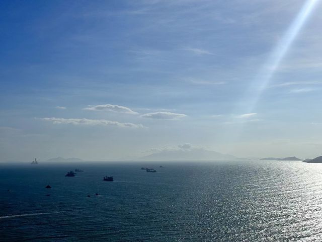 惠州·雙月灣 | 穿過人山人海，去看山河大海