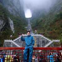 Discovering Zhangjiajie: A Real-Life Avatar Adventure 🌳