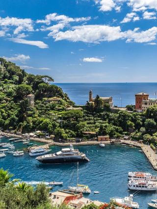 🌟 Luxe Sleeps in Portofino: Top Hotel Pick! 🌊🛏️