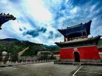 山西大同懸空寺 | 懸掛在峭壁上的寺廟