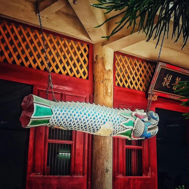 千年佛光照耀泉州：探索開元寺的歷史與傳說。