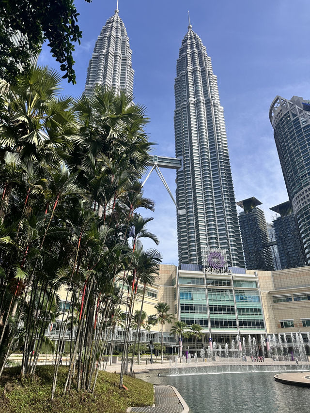 A stunning city centre park surrounded by iconic landmarks, KLCC Park