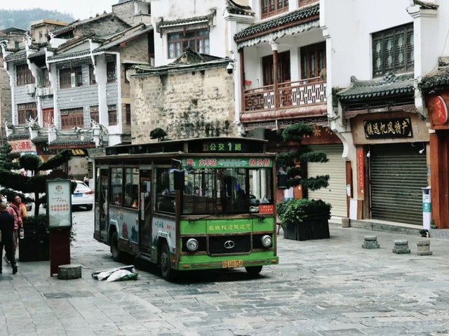 Must-See Scenic Spots in Zhenyuan Ancient Town 🏞️✨ 