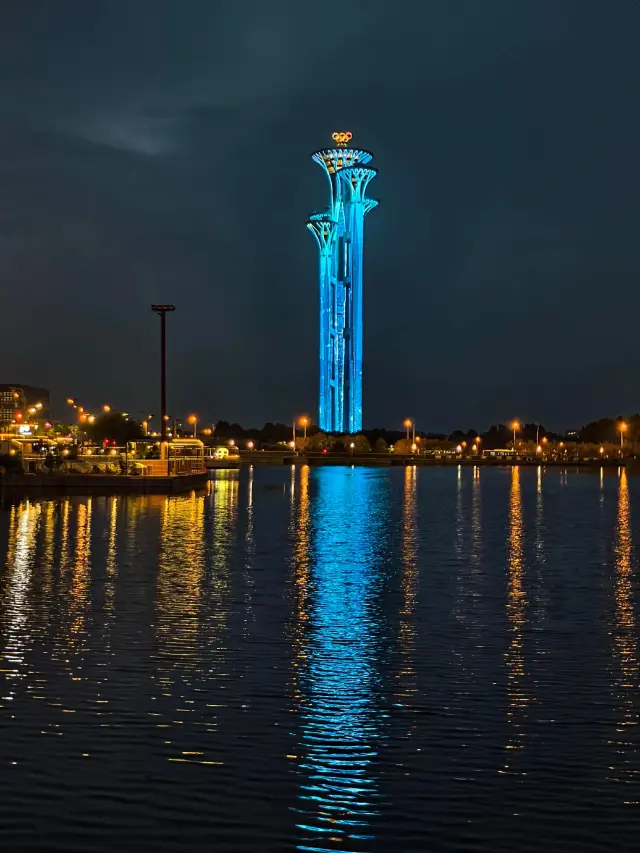 北京奧林匹克公園|一方一圓 一紅一藍美極了!。