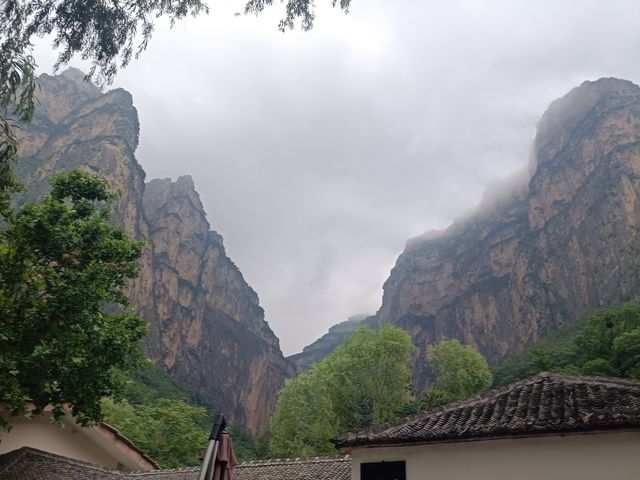 隱藏於太行山的美麗大山-太行大峽谷桃花谷。