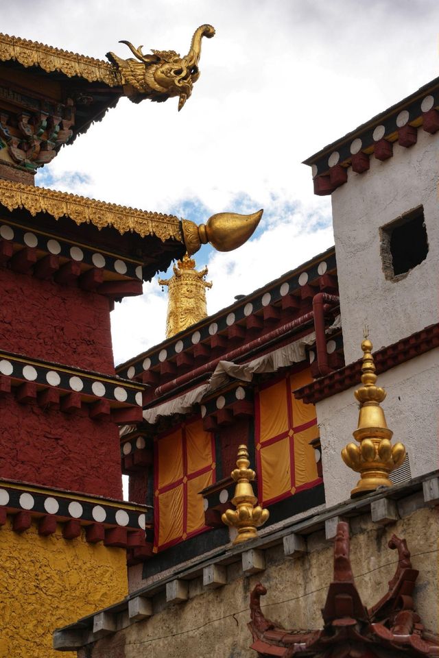 香格里拉松贊林寺 | 必看攻略。